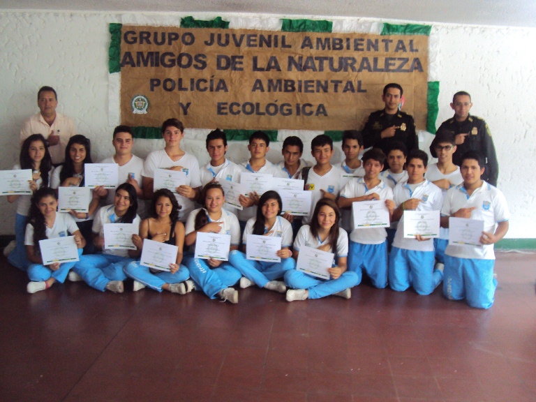 Policía Ambiental y Ecológica realizo clausura del grupo “amigos de la naturaleza”