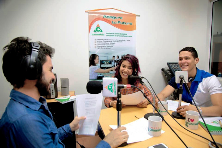 Instituto Coomuldesa lanza su emisora virtual “Coomuldesa Radio”