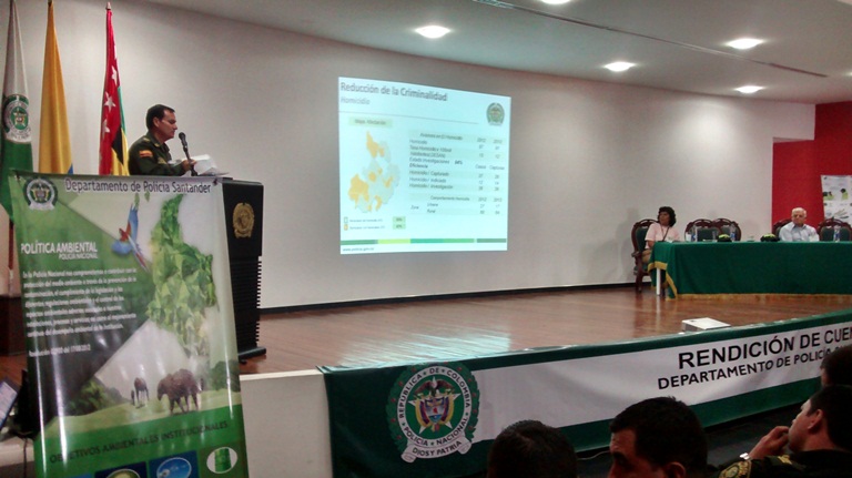 Policía de Santander rindió cuentas a la comunidad